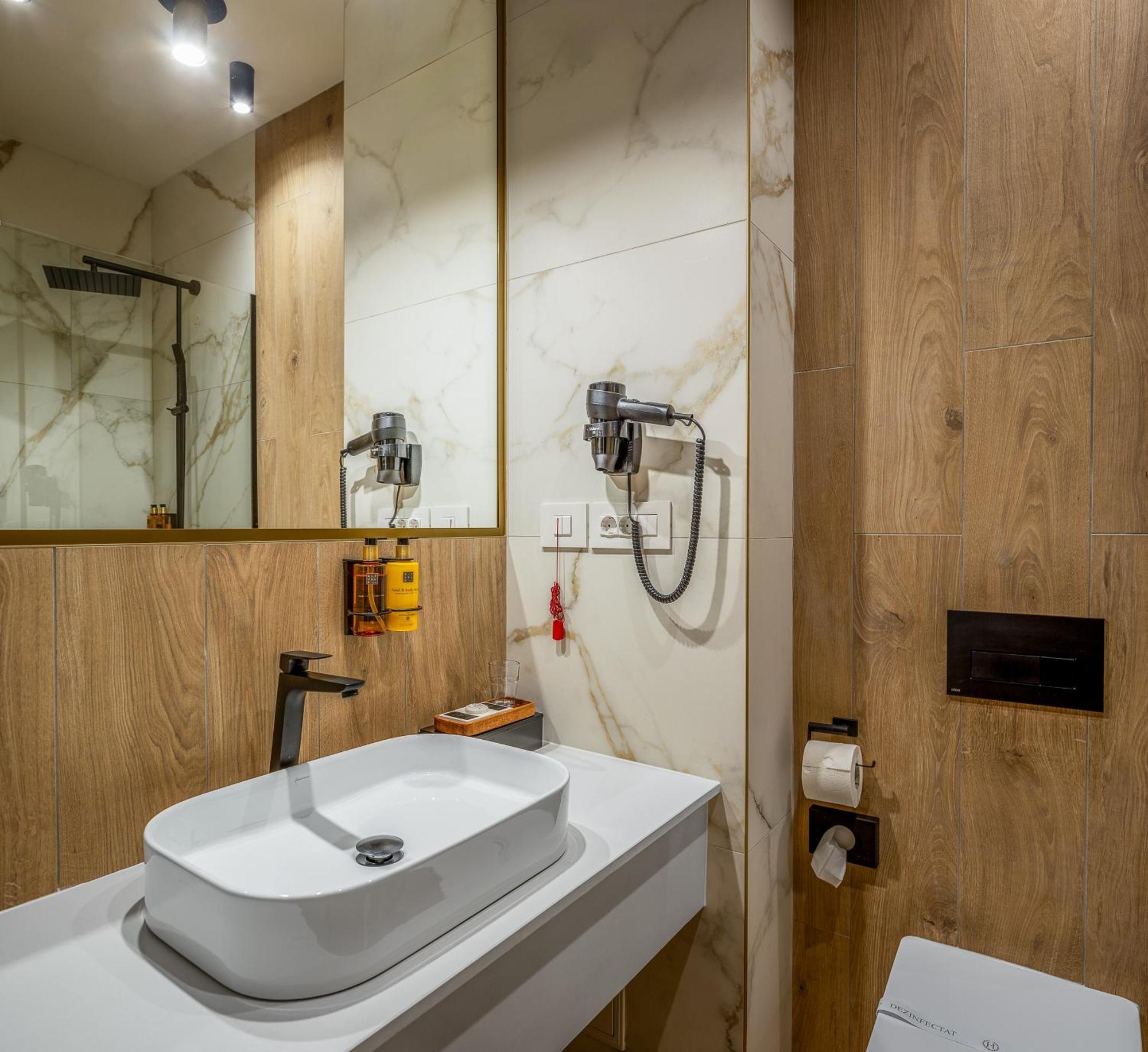 Hotel Branco Τιμισοάρα Εξωτερικό φωτογραφία